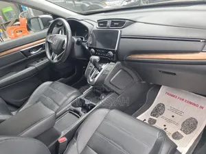 Honda CR-V Touring AWD 2019 Silver