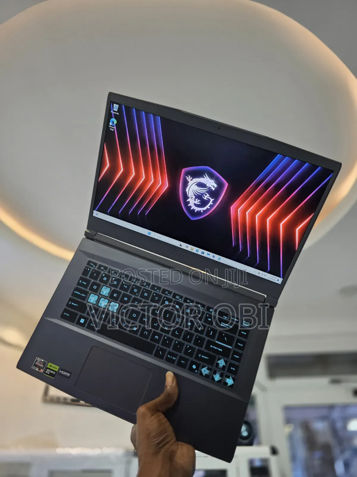 Laptop MSI GF75 Thin 8GB AMD Ryzen 5 SSD 512GB
