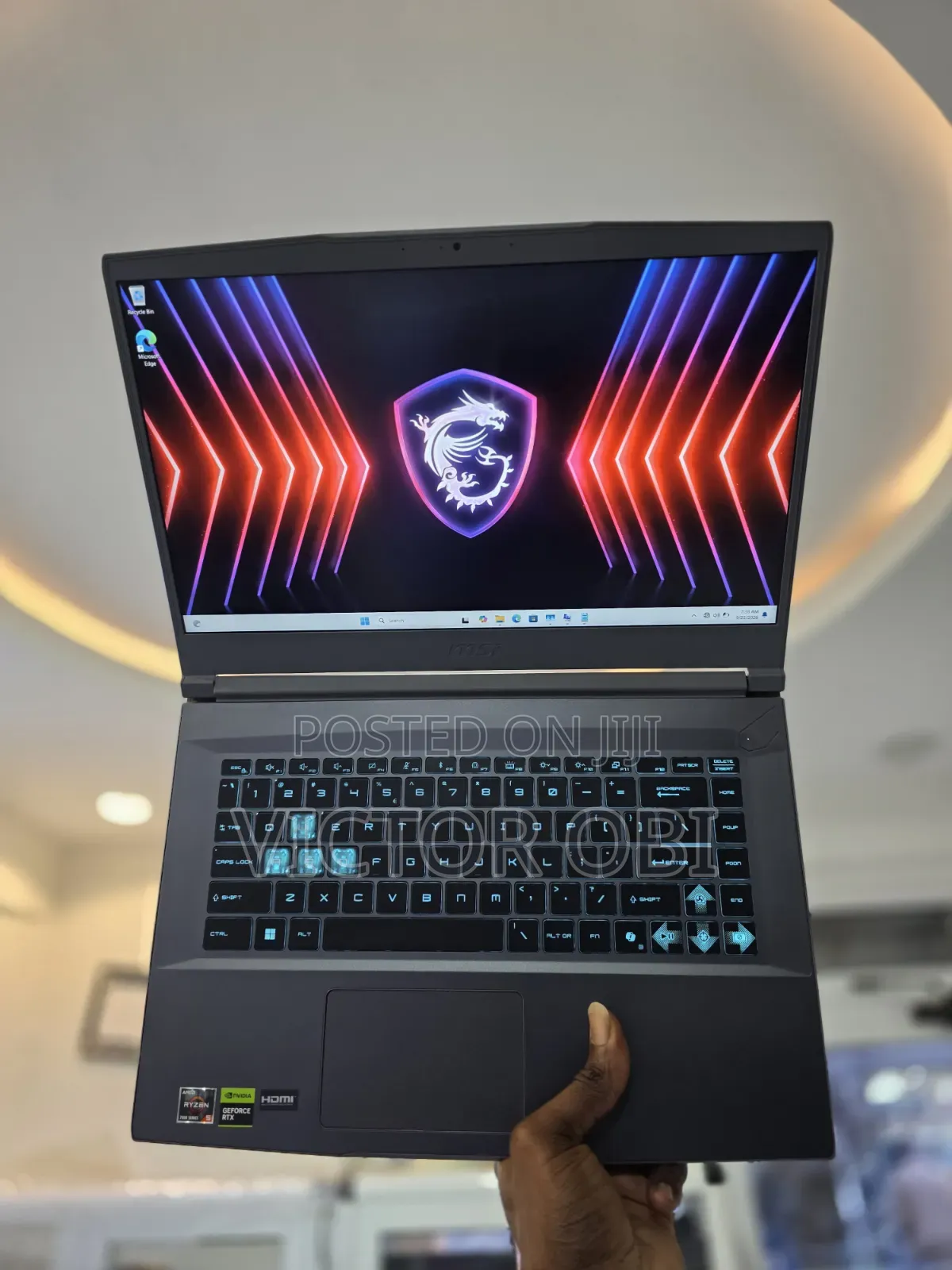 Laptop MSI GF75 Thin 8GB AMD Ryzen 5 SSD 512GB