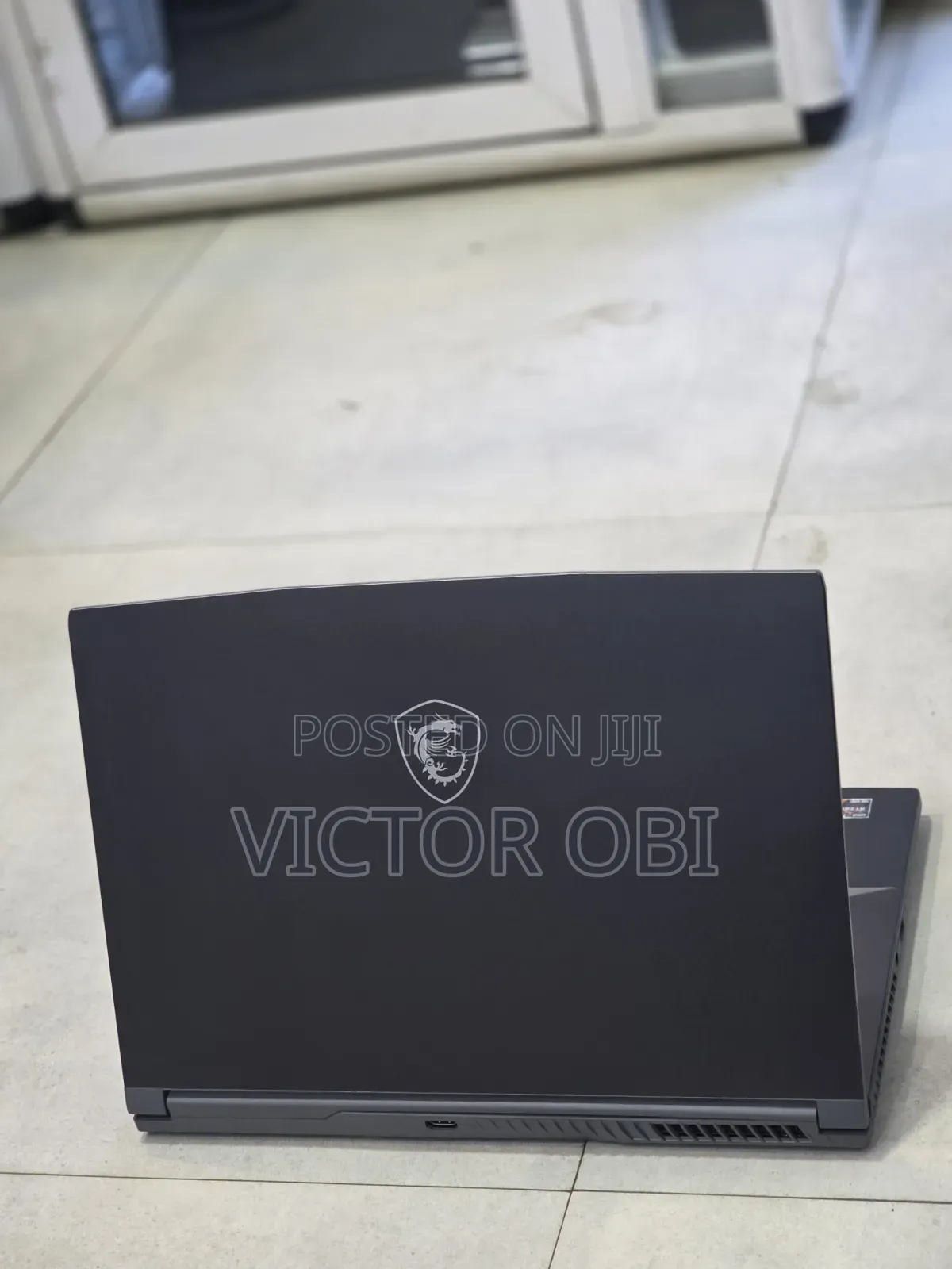 Laptop MSI GF75 Thin 8GB AMD Ryzen 5 SSD 512GB