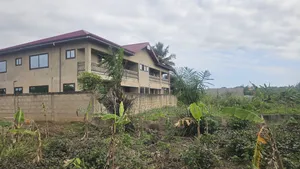 8bdrm House in Apowa Estate, Takoradi for sale