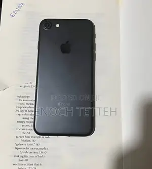 Apple iPhone 7 128 GB Black
