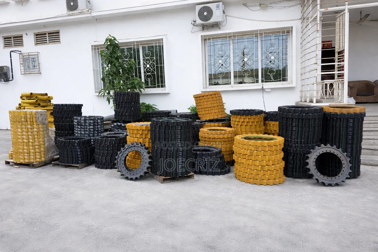 Lida Equipment Company Limited. ( Kumasi/ White House)