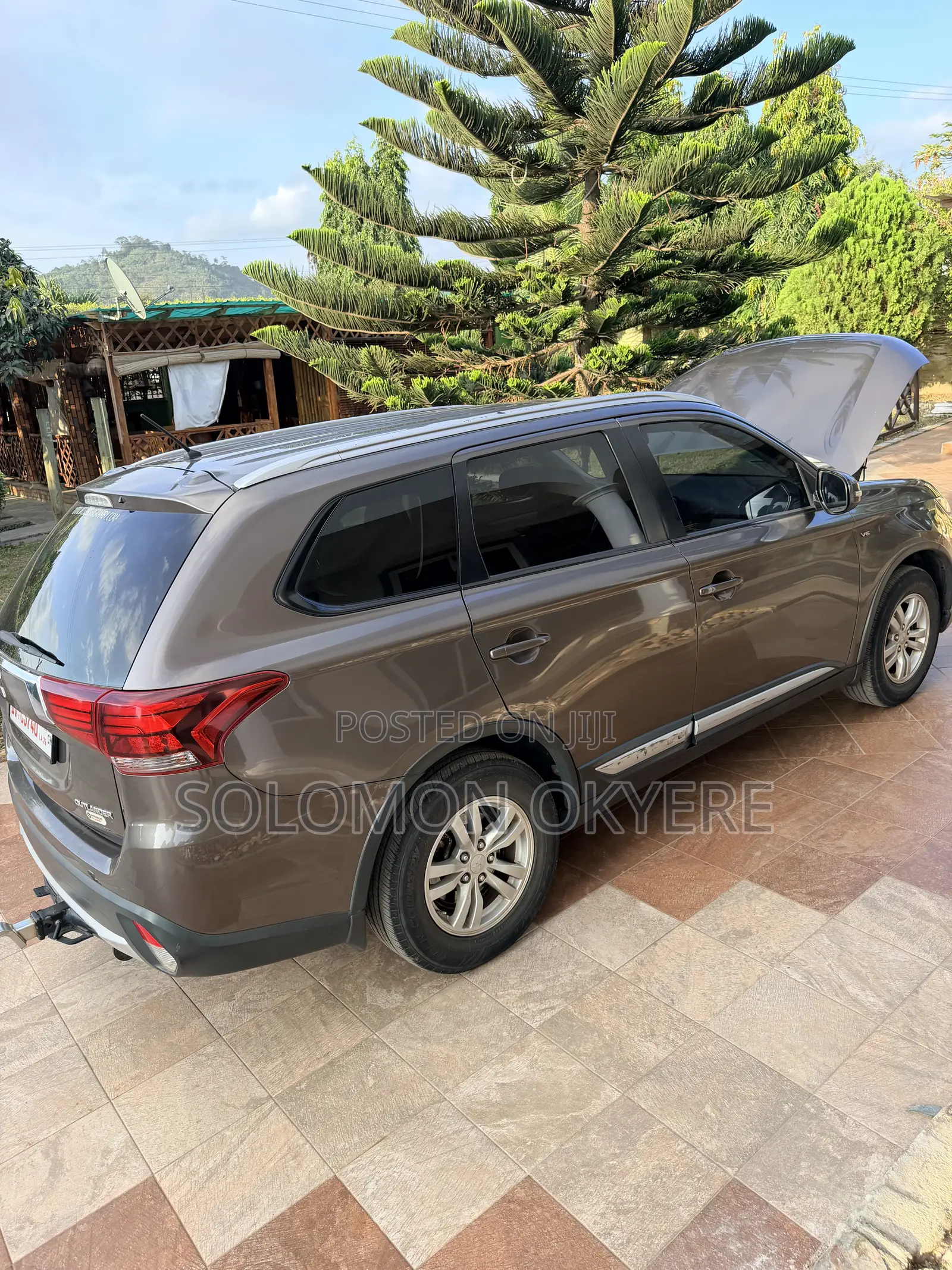 Mitsubishi Outlander ES FWD 2016 Brown