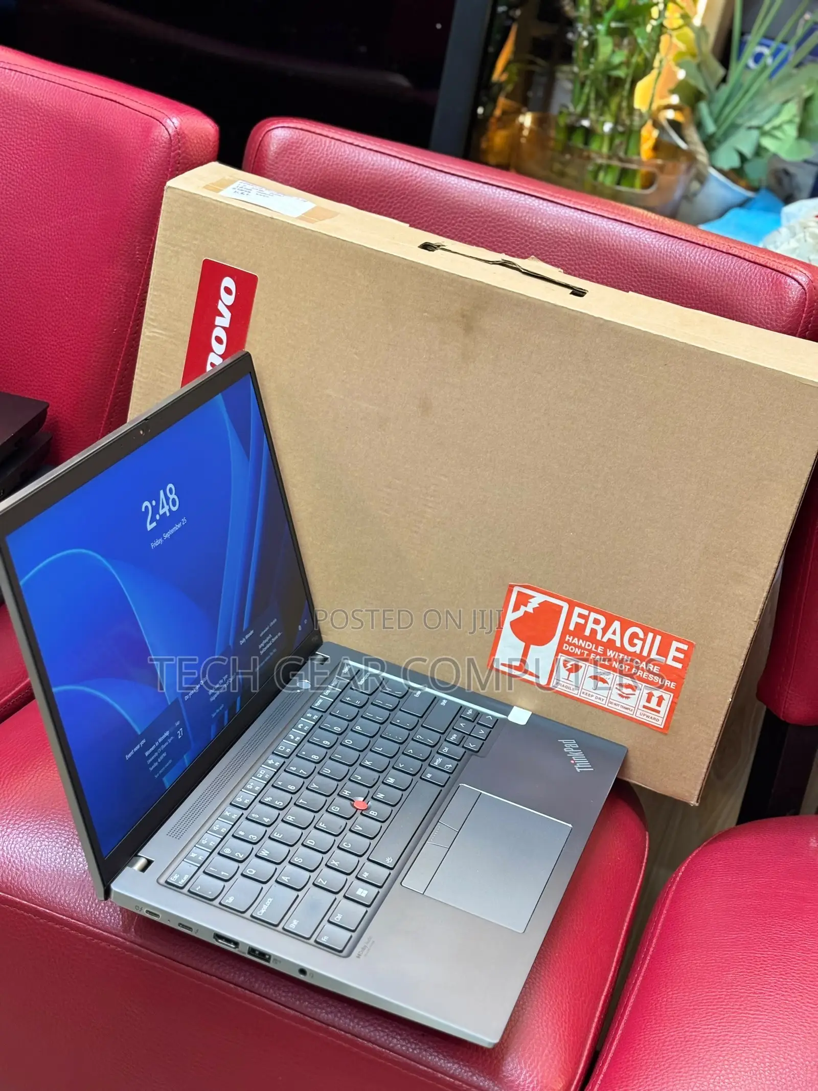 Laptop Lenovo ThinkPad T14s Gen 2 16GB Intel Core i7 SSD 256GB