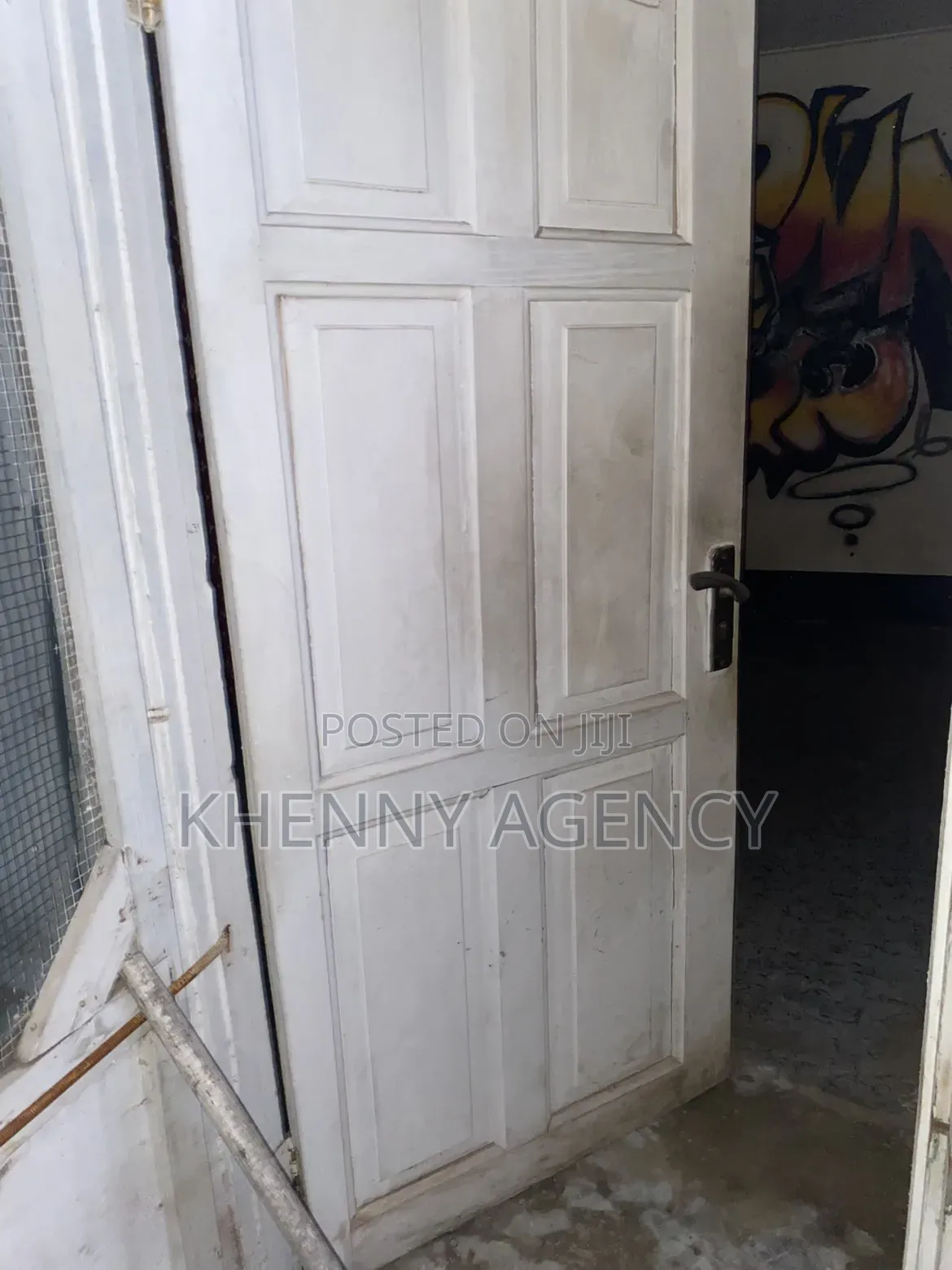 1bdrm Bedsitter in Dansoman Control, Market for rent