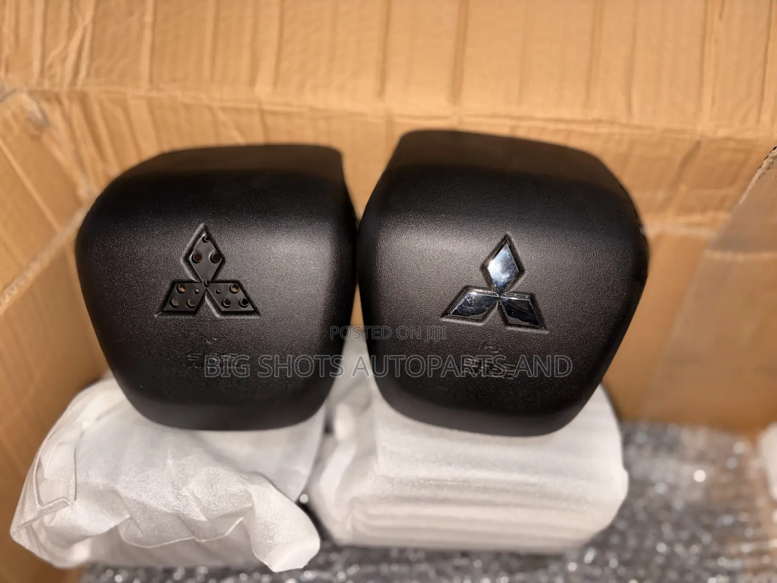 MITSUBISHI OUTLANDER 2023,2026 Airbag Cover