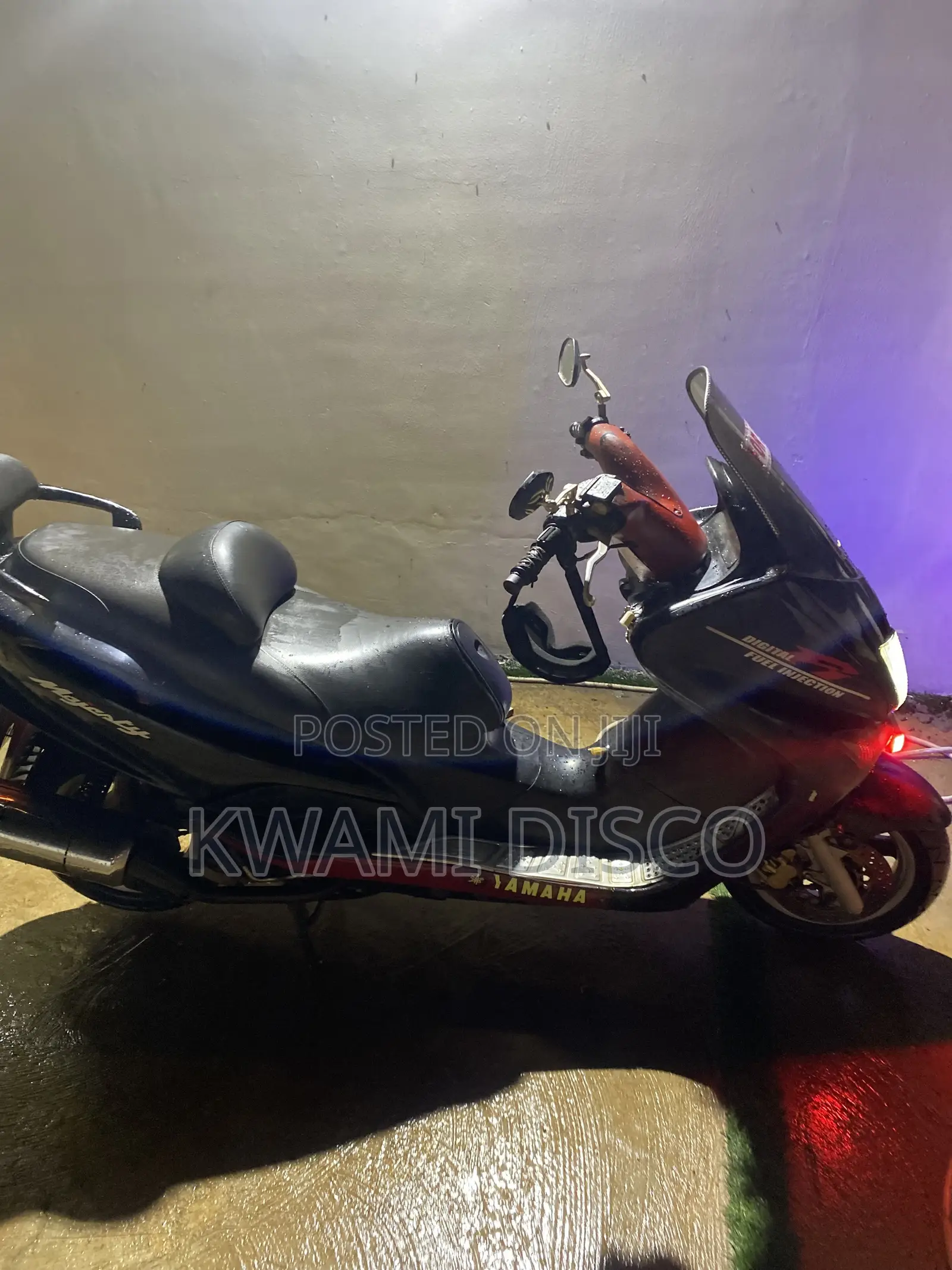 Yamaha Majesty 2017 Black