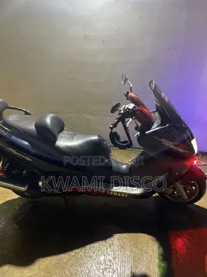 Yamaha Majesty 2017 Black