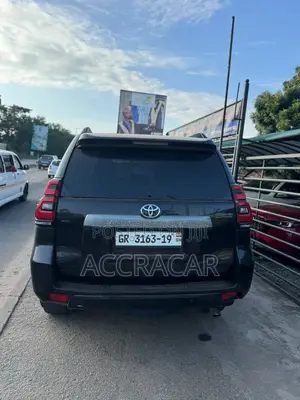 Toyota Land Cruiser Prado 2019 Black