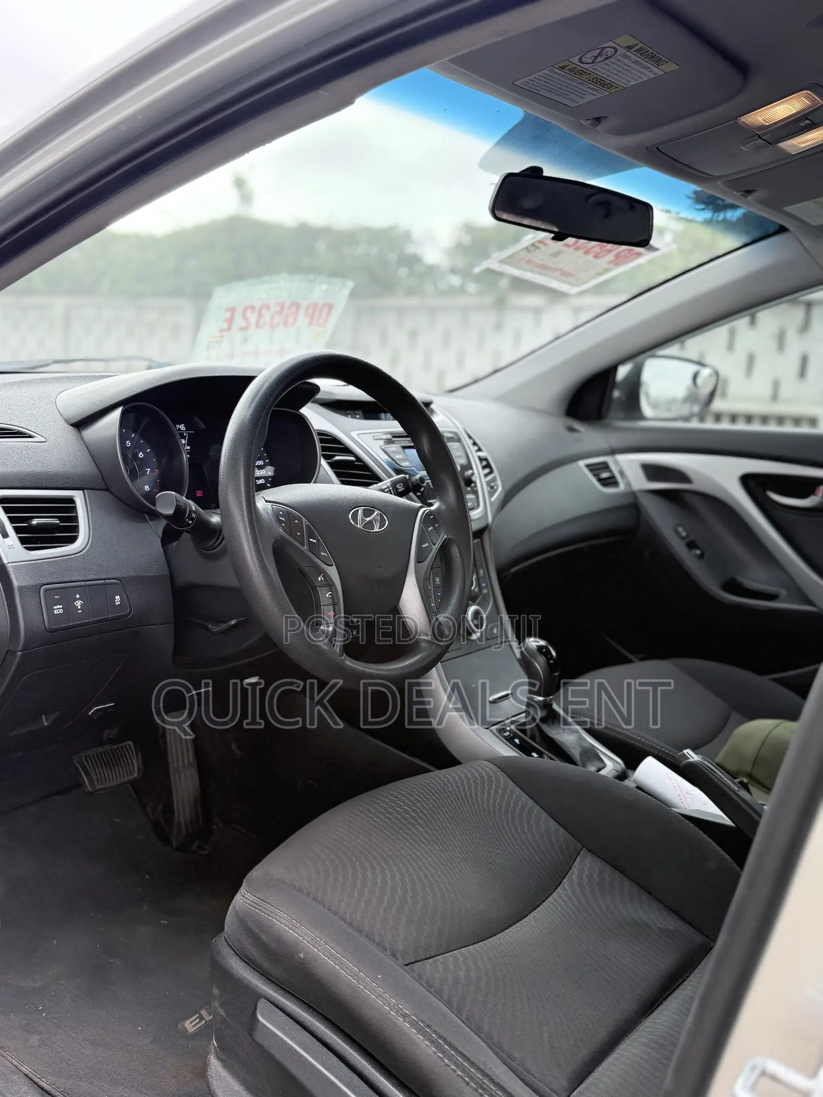 Hyundai Elantra SE Sedan FWD (1.8L 4cyl 6A) 2016 Silver