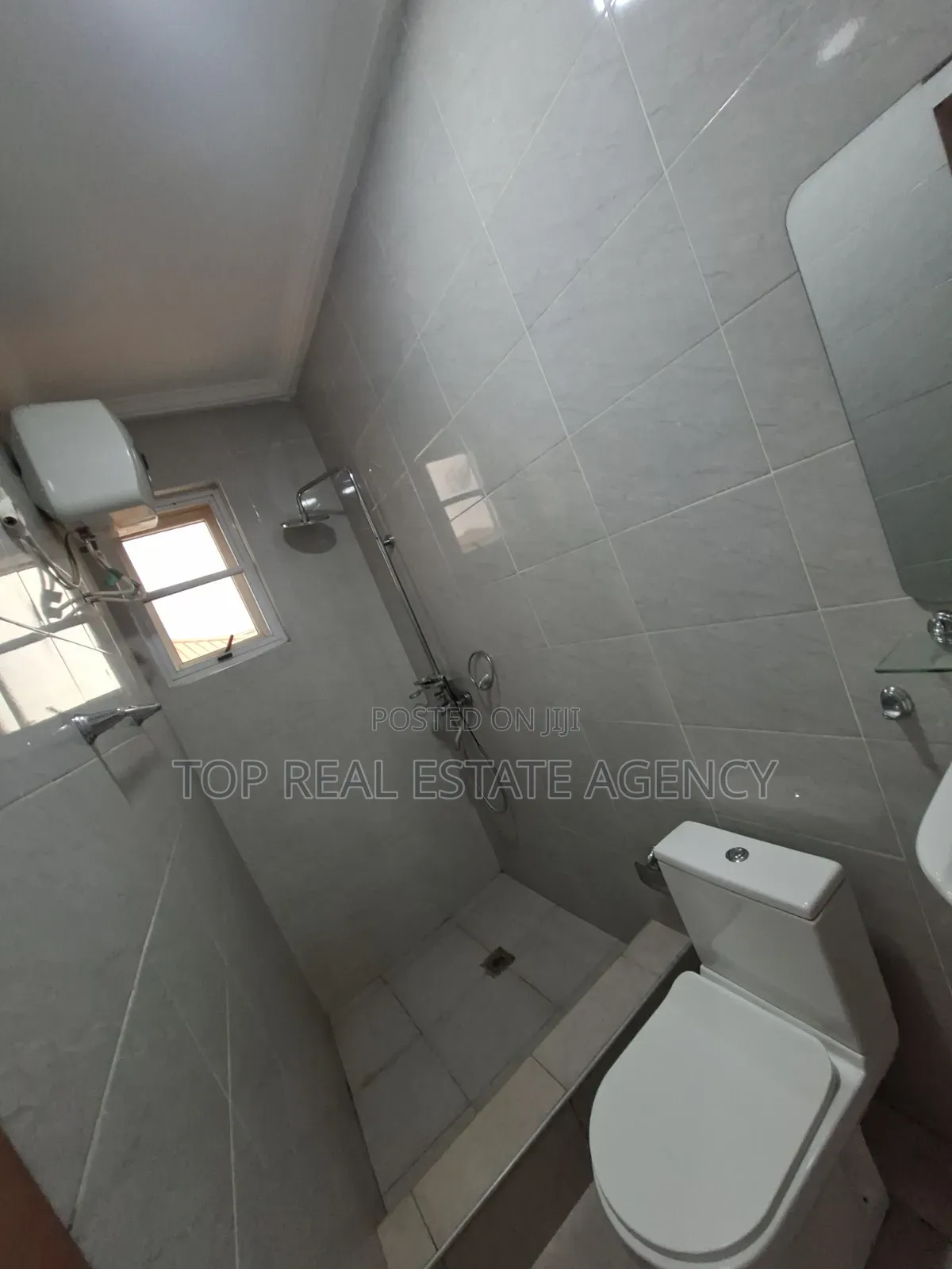 3bdrm Apartment in Oyarifa Kb, Owusu Ansah for rent