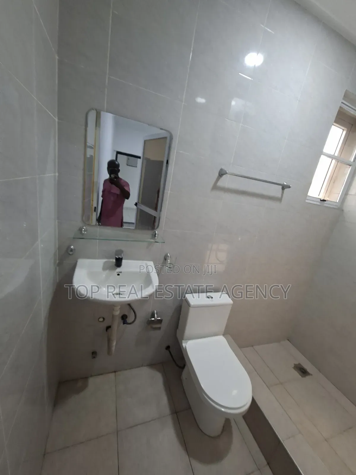 3bdrm Apartment in Oyarifa Kb, Owusu Ansah for rent