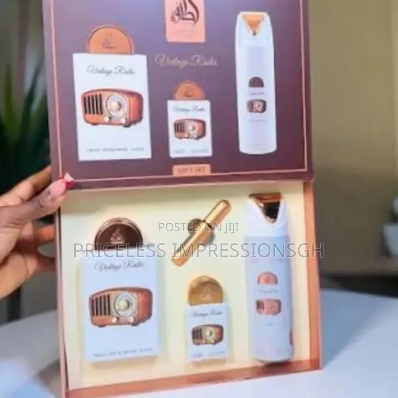 Vintage Radio Gift Set