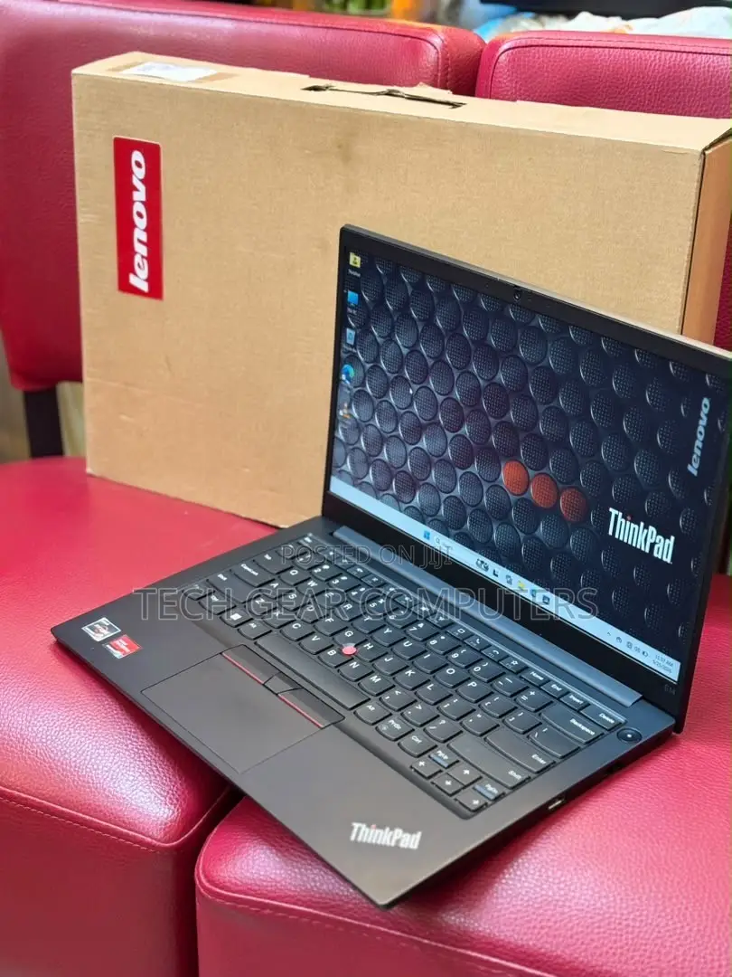 Laptop Lenovo ThinkPad T14 G3 16GB AMD Ryzen 5 SSD 256GB