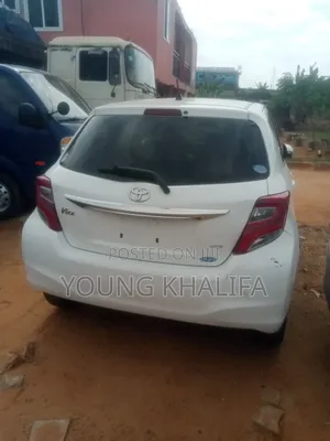 Toyota Vitz 2014 White