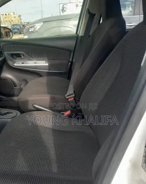 Toyota Vitz 2014 White