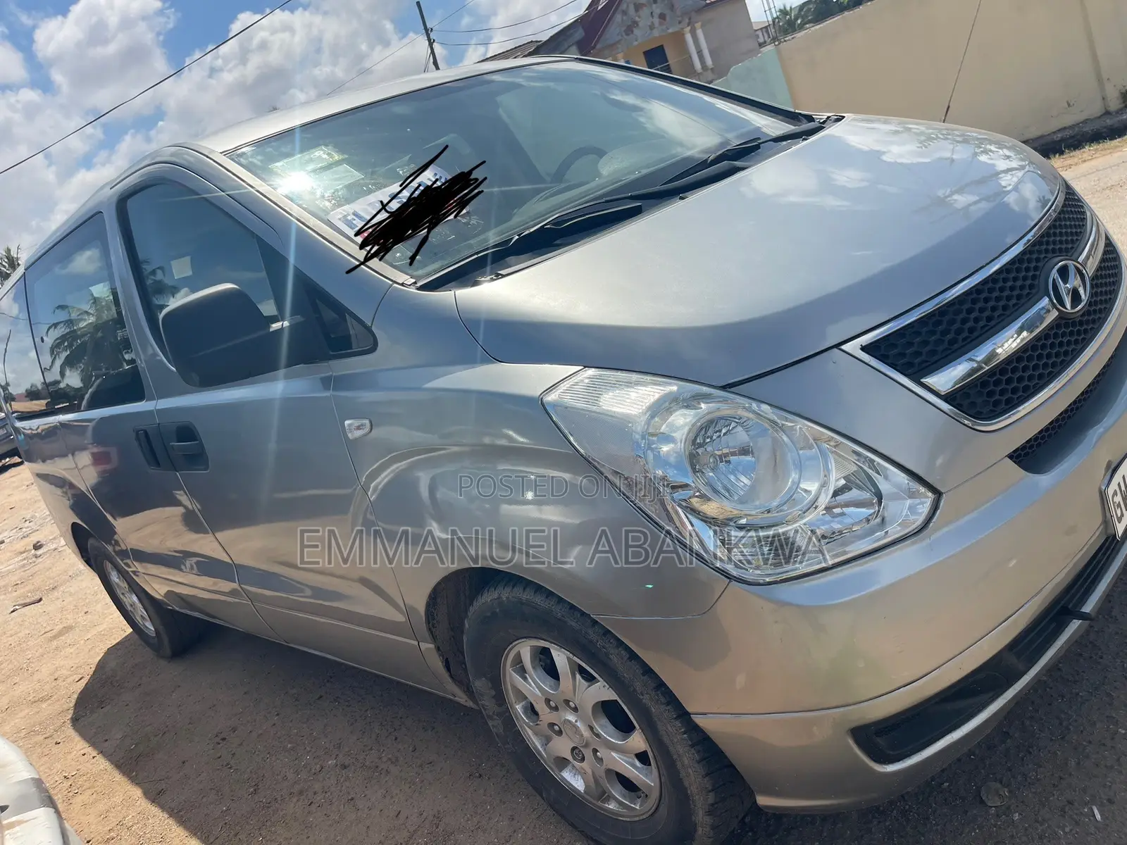 Hyundai H1 2016 Silver