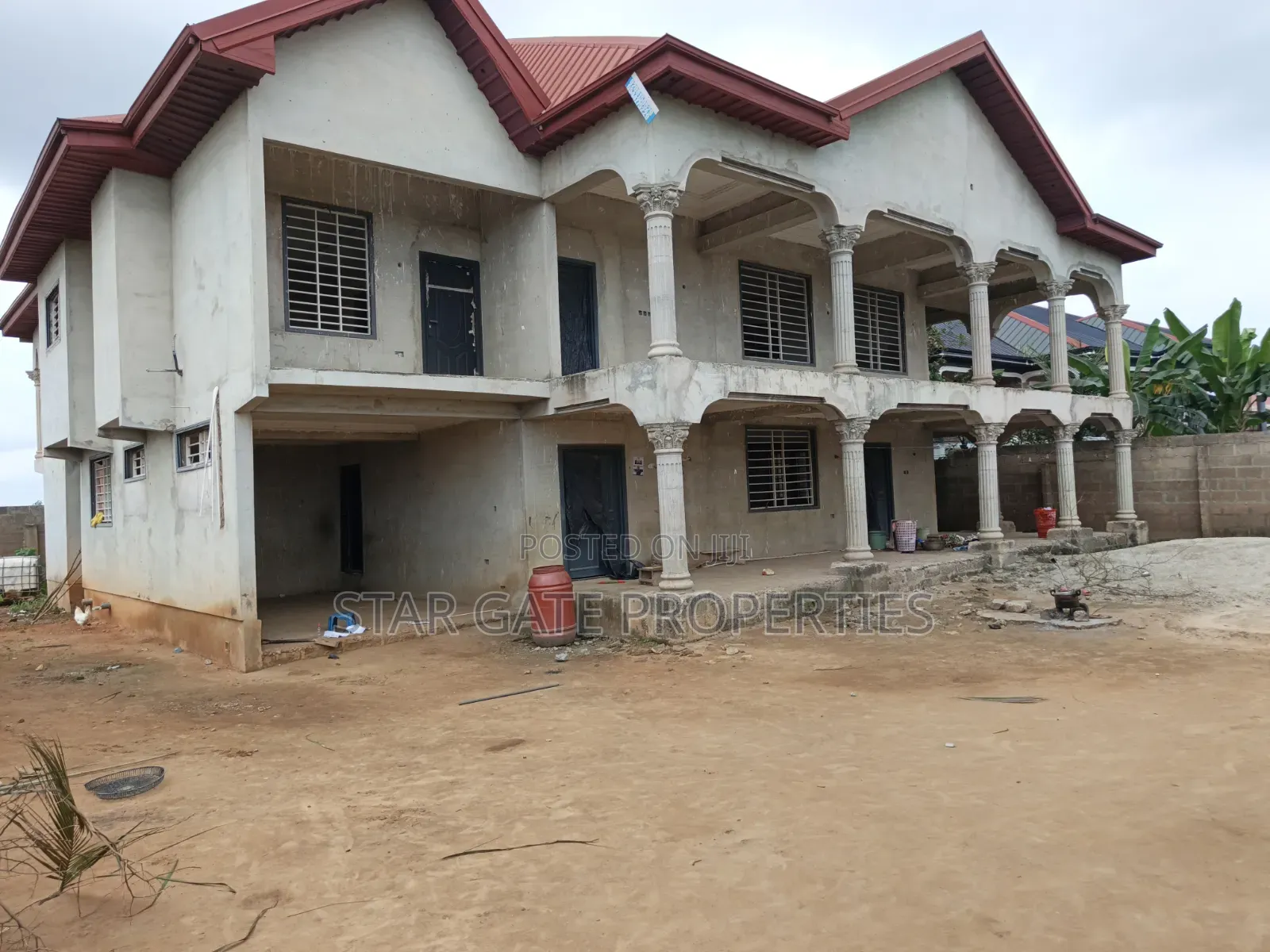 6bdrm House in Kumasi Metropolitan for sale