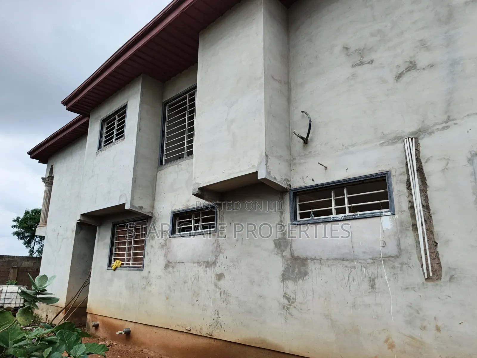 6bdrm House in Kumasi Metropolitan for sale
