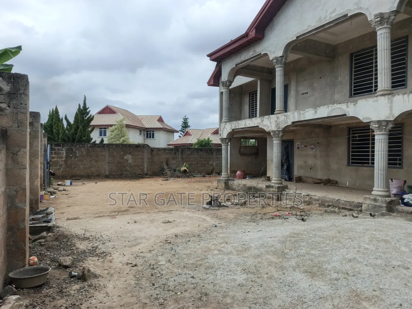 6bdrm House in Kumasi Metropolitan for sale