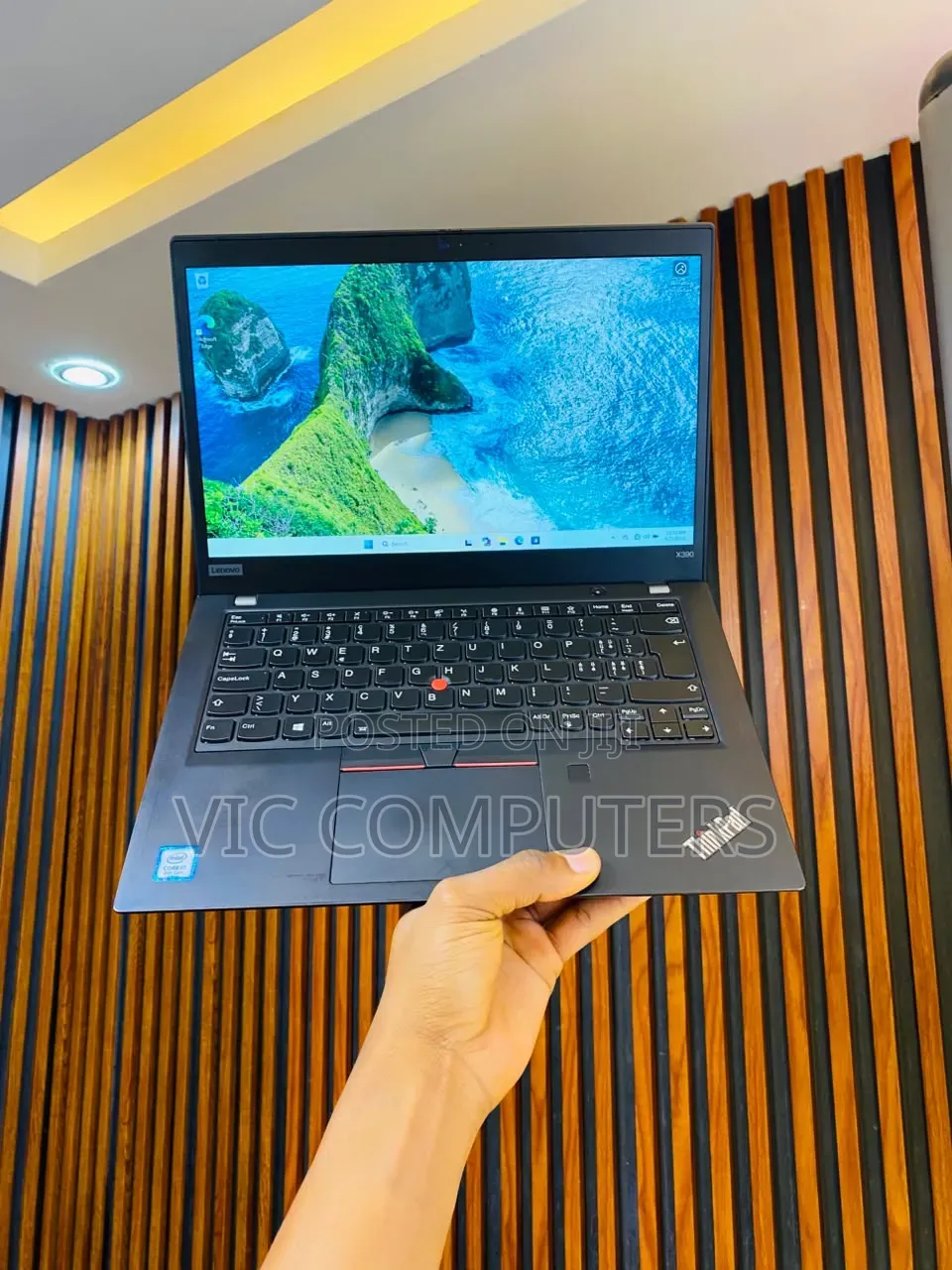 Laptop Lenovo ThinkPad X390 16GB Intel Core i7 SSD 512GB