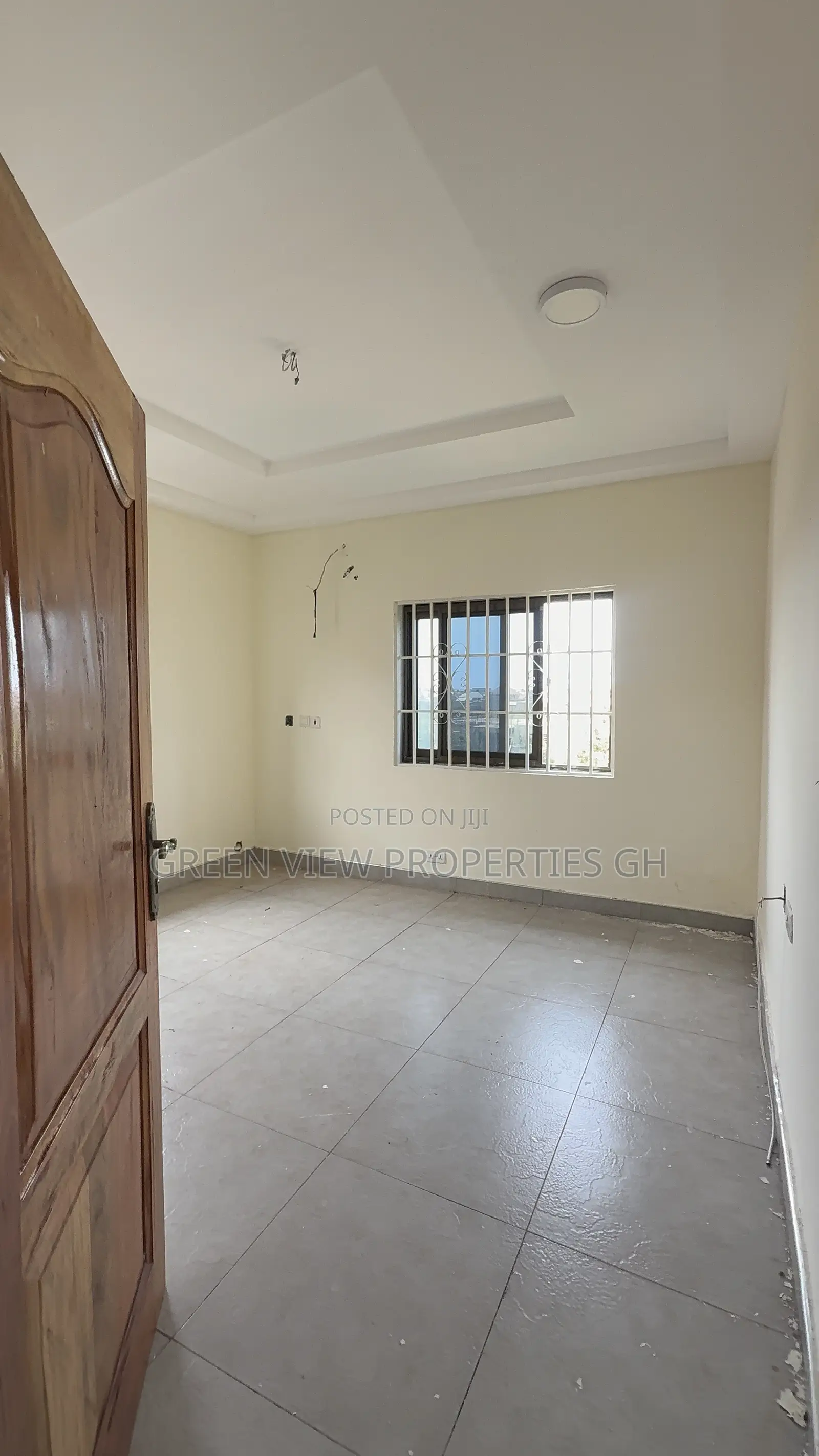 1bdrm Room & Parlour in West Hills Mall Area for rent