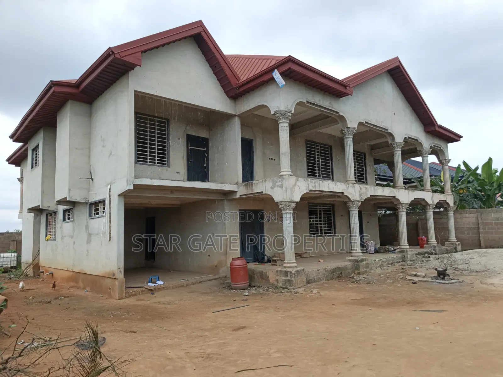 6bdrm House in Kumasi Metropolitan for sale
