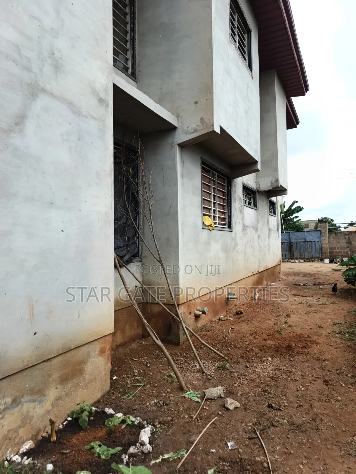 6bdrm House in Kumasi Metropolitan for sale