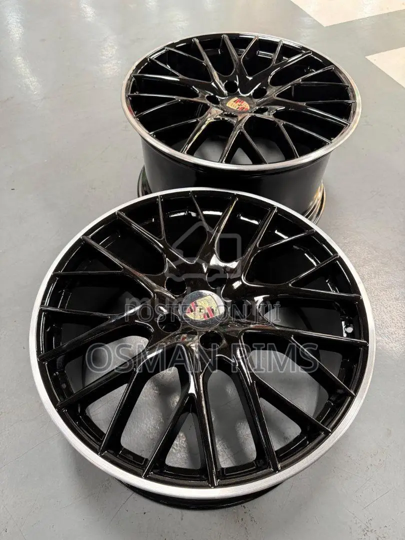 Porsche Cayenne Rim 21”