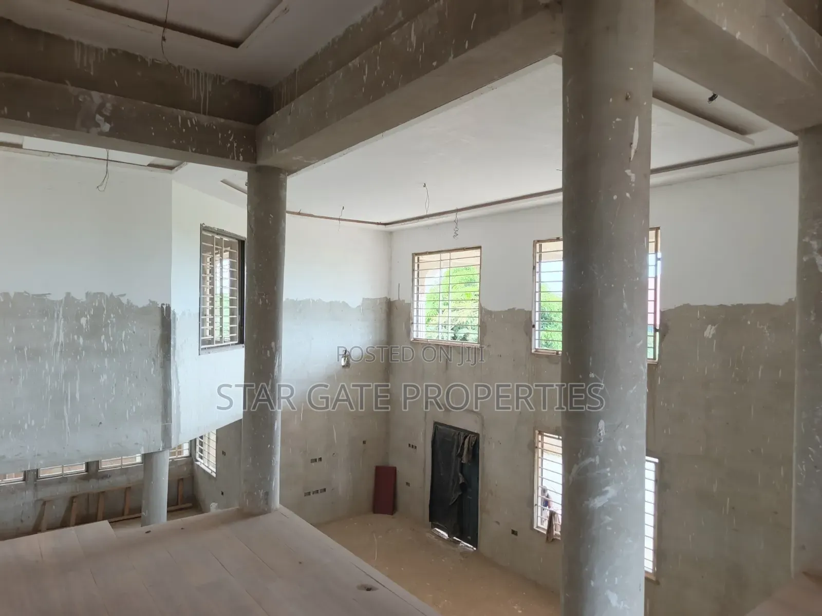 6bdrm House in Kumasi Metropolitan for sale