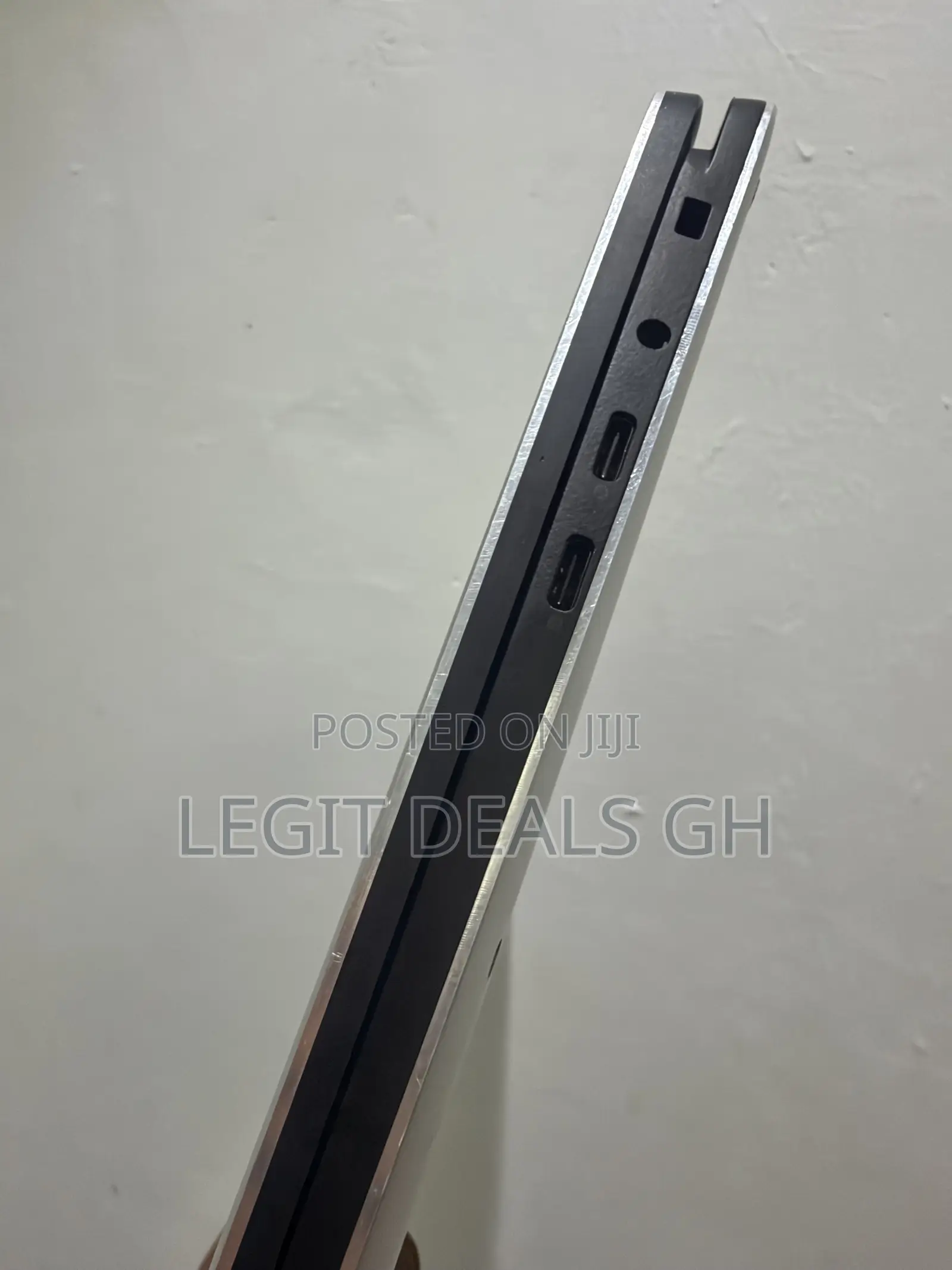 Laptop Dell XPS 15 9575 2-in-1 16GB Intel Core i7 SSD 512GB