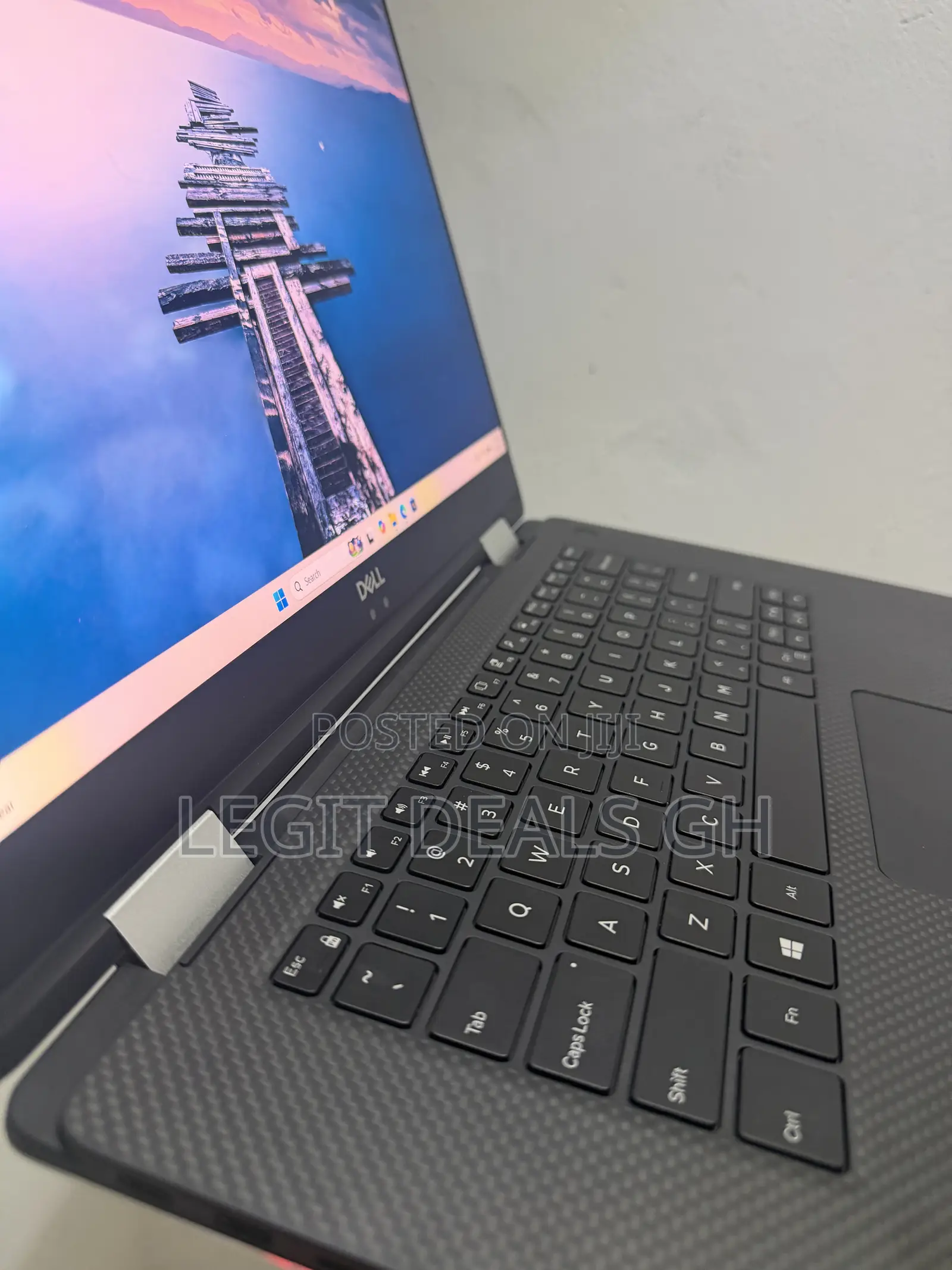 Laptop Dell XPS 15 9575 2-in-1 16GB Intel Core i7 SSD 512GB