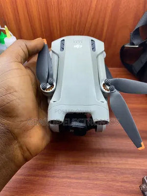 DJI Mini 3 Pro Fly More Combo With Screen Controller