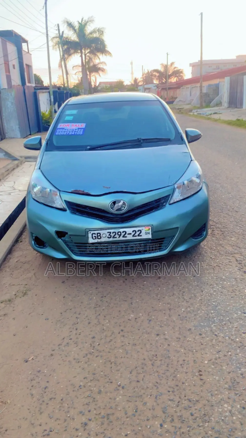 Toyota Vitz 1.3 AWD 5dr 2012 Green