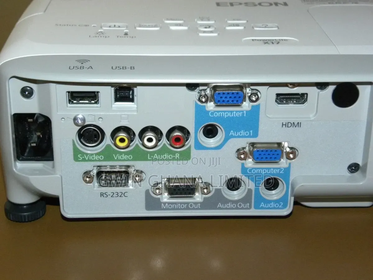 Epson Powerlite X17 HDMI 2700 Lumens/10,000:1 Contrast XGA Projector.