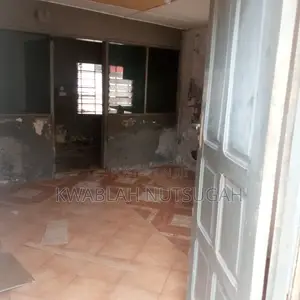 1bdrm House in Cold Store for rent
