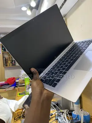 New Laptop HP EliteBook 1040 G6 16GB Intel Core i5 SSD 256GB
