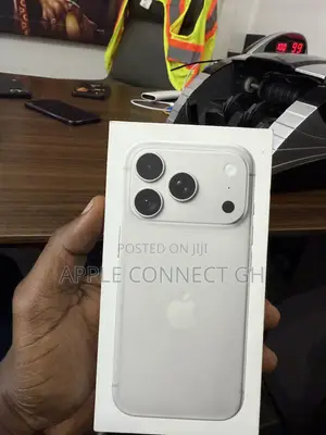 New Apple iPhone 18 Pro 256 GB Silver