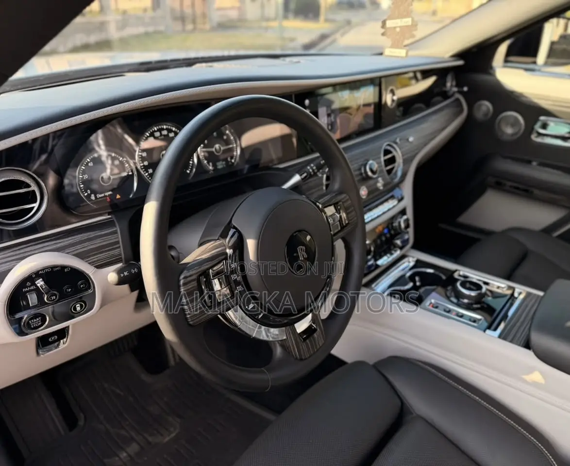 Rolls-Royce Ghost Base Extended WB 2022 Black