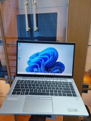 Laptop HP EliteBook 845 G7 8GB AMD Ryzen 7 SSD 256GB
