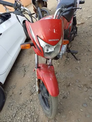 Honda CB 2018 Red
