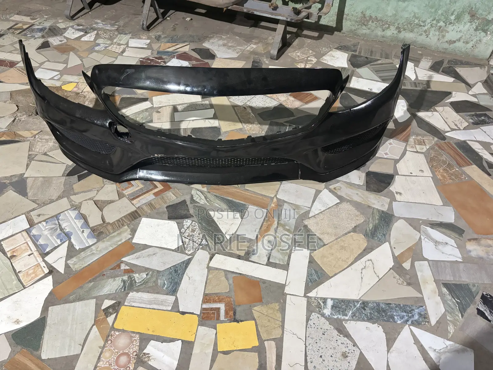2016- 2018 C300 Bumper