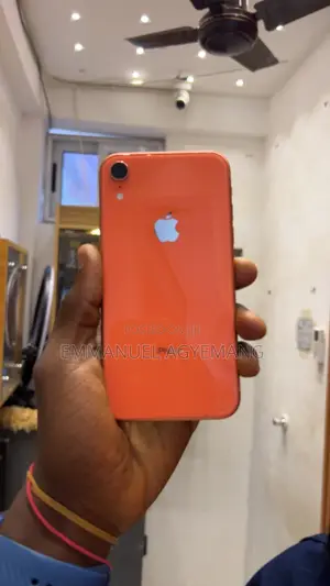 Apple iPhone XR 64 GB Orange
