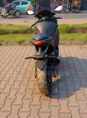 BMW G 310 RR 2023 Black