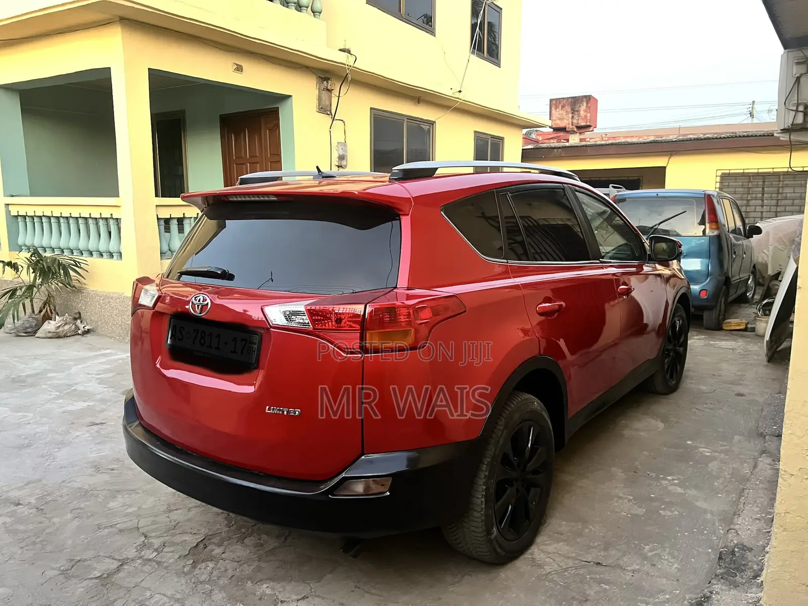 Toyota RAV4 Limited 4dr SUV AWD (2.5L 4cyl 6A) 2015 Red