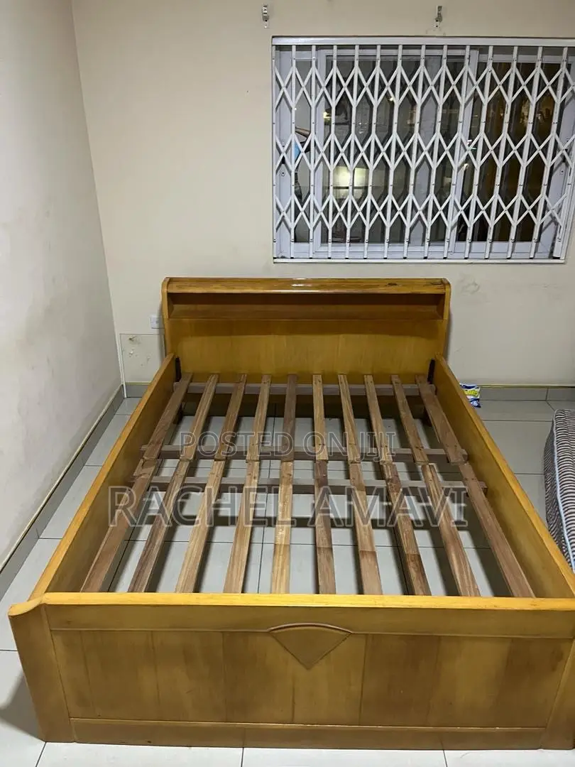 Double Bed Frame With Pallets
