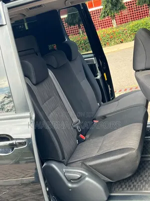 Toyota Voxy 2013 Black
