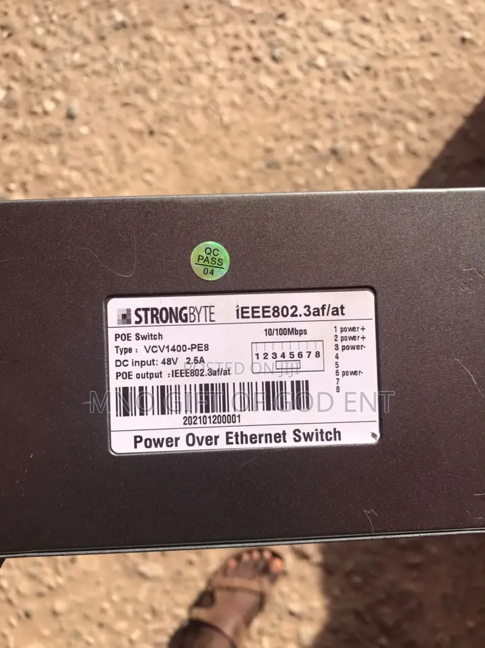 STRONGBYTE Vocovo POE Network Switch - 8 Port From U. K.