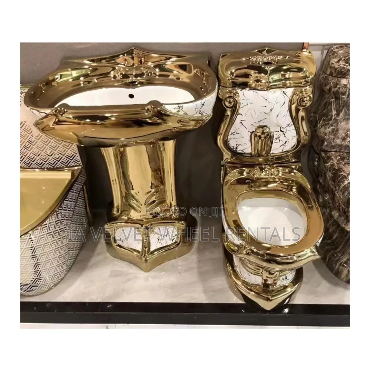 Royal Gold Toilet and Standing Wash Basin
